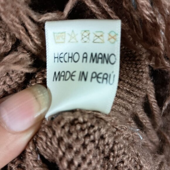 Albinaas Alpaca Hooded Sweater With Llama Pattern & Fringe Size Small Brown - Picture 8 of 11